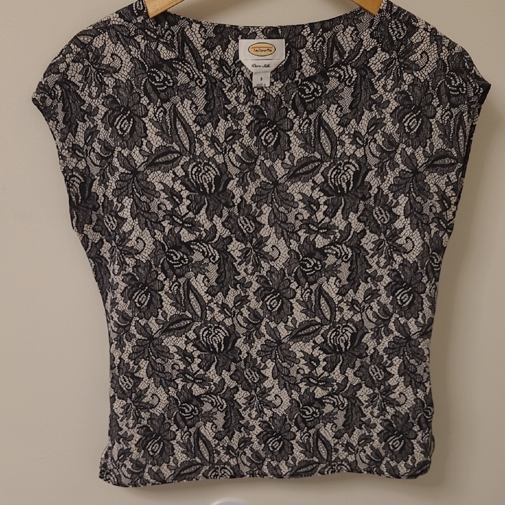 New York & Company Black Floral Lace Blouse Size 8